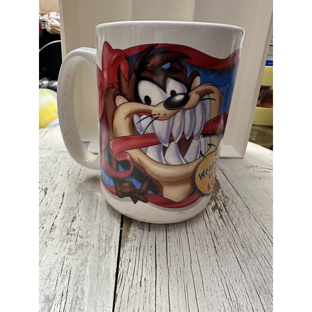 Houston Harvest Looney Tunes Tasmanian Devil Taz Wrapped In Your Love Mug 5235P2
